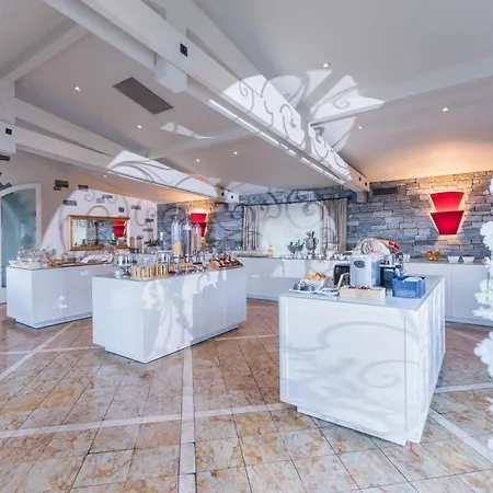 بارك هوتل دلتا، ويلبينغ ريزورت 4*