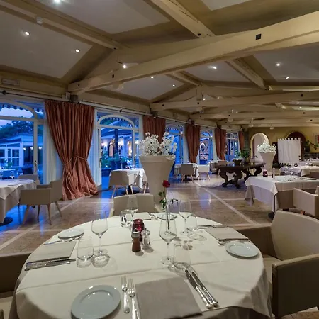 بارك هوتل دلتا، ويلبينغ ريزورت فندق