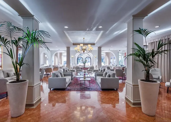 Parkhotel Delta, Wellbeing 4* 아스꼬나