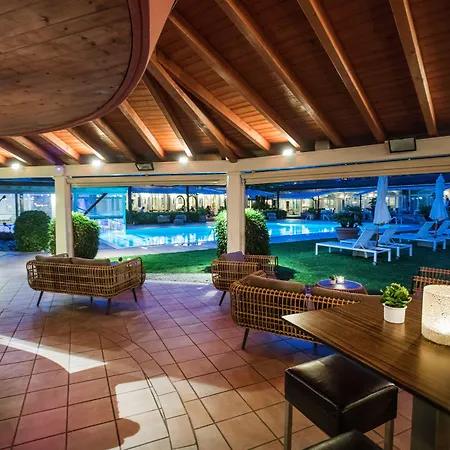 Hotel Parkhotel Delta, Wellbeing Resort 4*